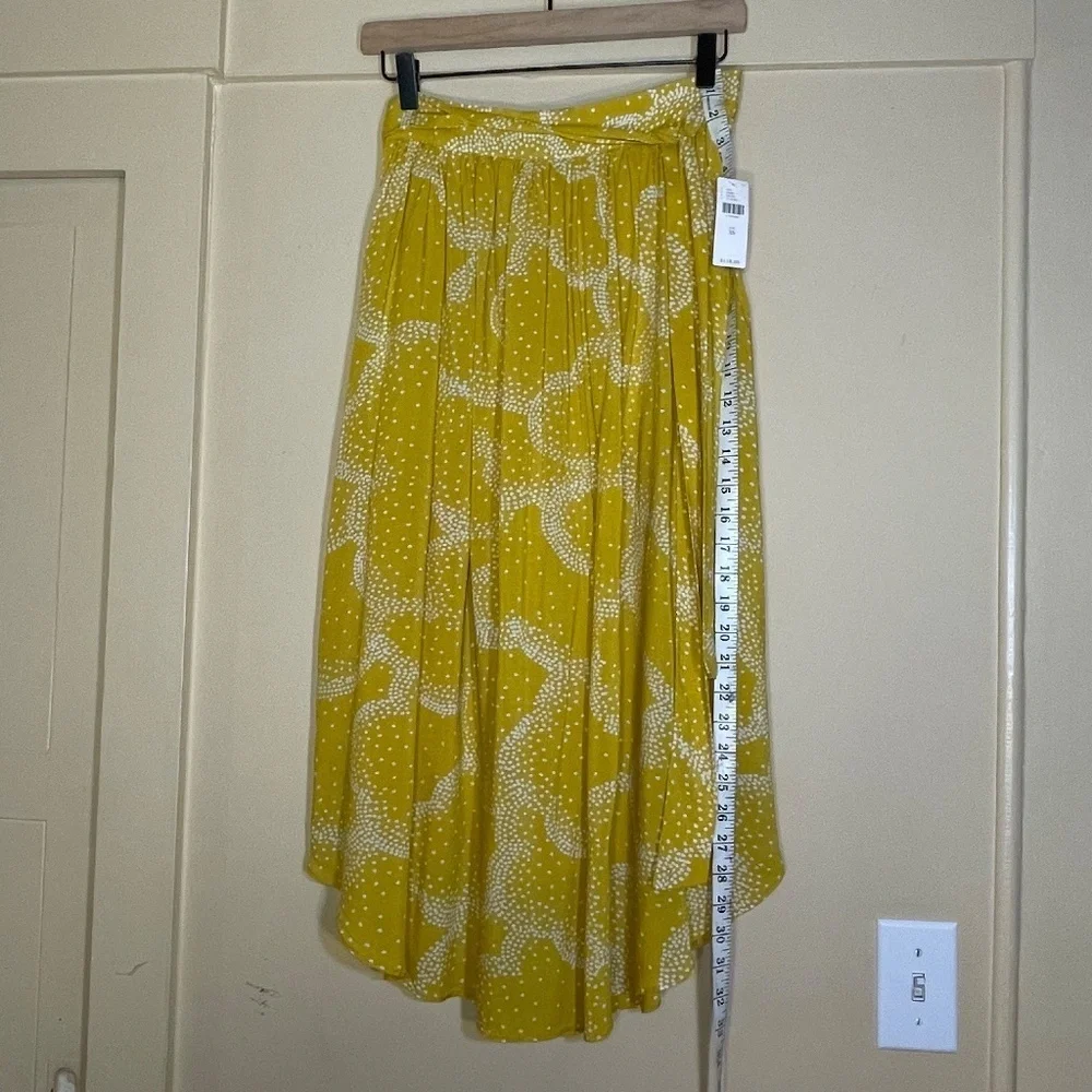 Anthropologie Yellow and White Skirt - Picture 10 of 10